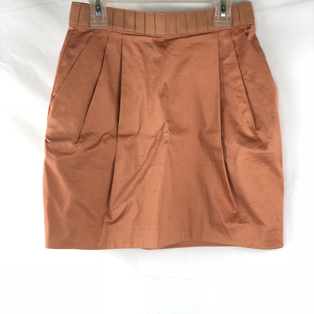 H&M Pleated Mini Skirt Peach Size 4